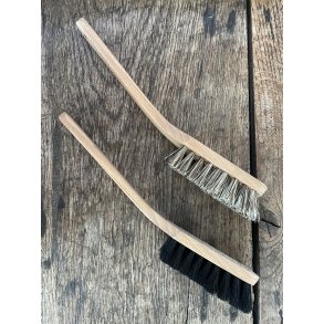 Afsbningsbrste med knk