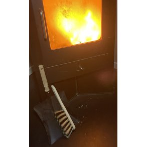 Hndfejekost og fejebakke 