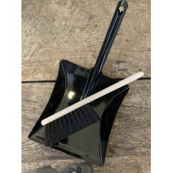 H�ndfejekost og fejebakke 