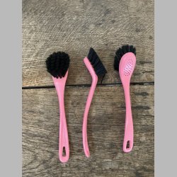 Opvaskeb�rste med plastikskaft